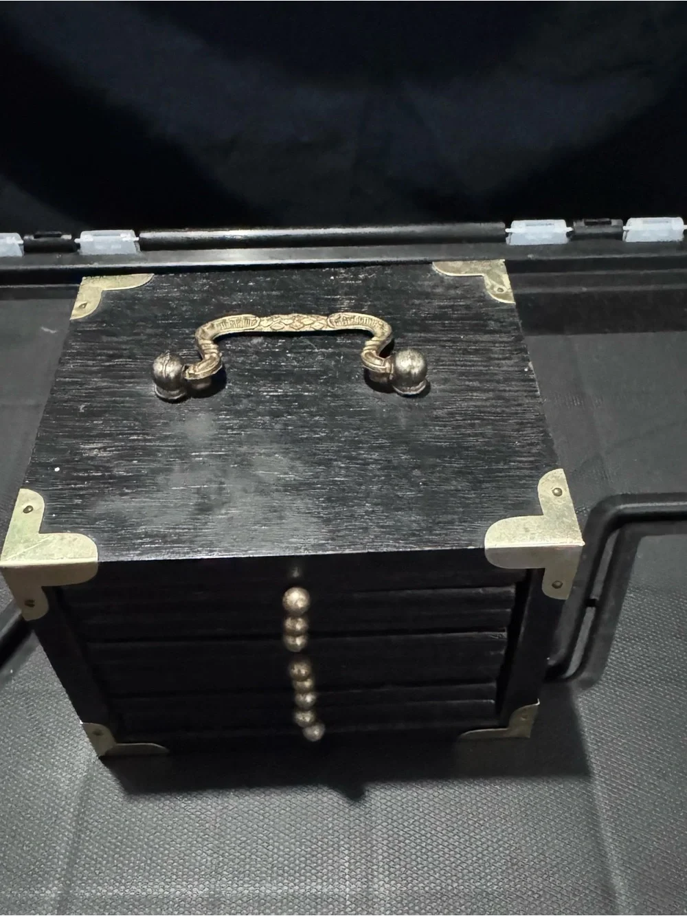 Vintage Chinoiserie Black Lacquer 8 Pc Coaster Set Brass Storage Box